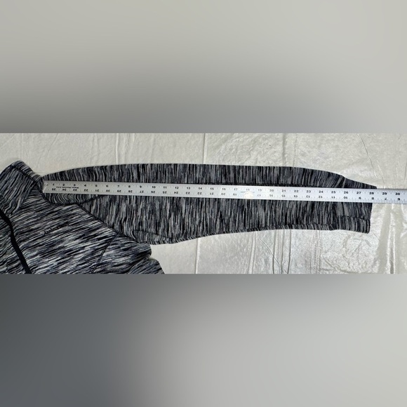 AVALANCHE Women’s XLarge Long Sleeve Thermal Top REDUCED ❗️ - Picture 5 of 8